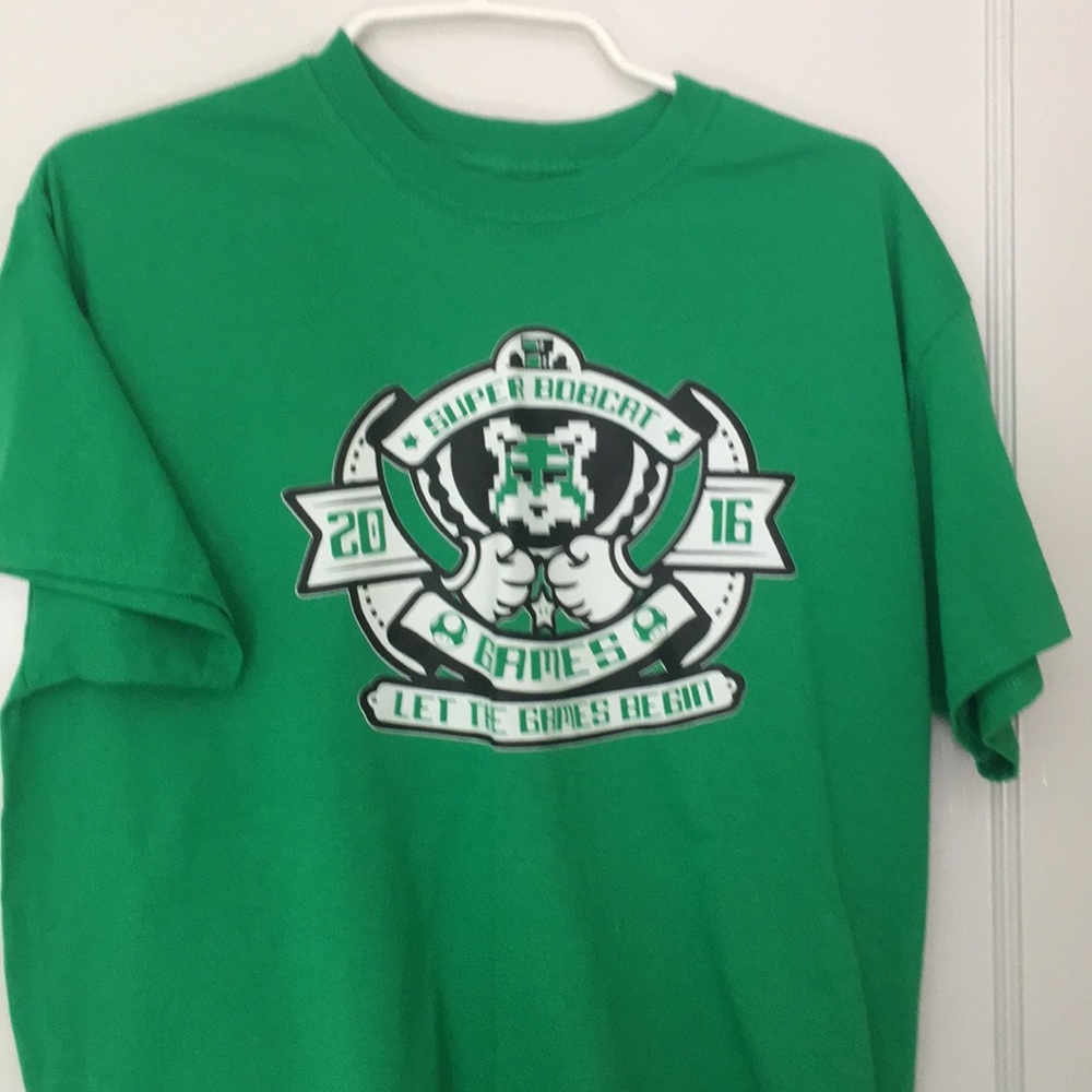 Bobcat shirt
